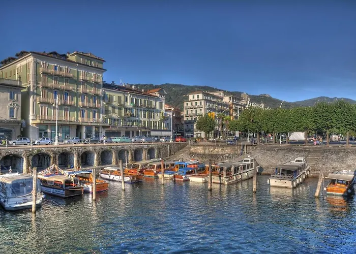 The Ortensia, Our With View, Spacious Park-facing Balcony And Private External Bathroom At The Isabella Pensjonat Stresa